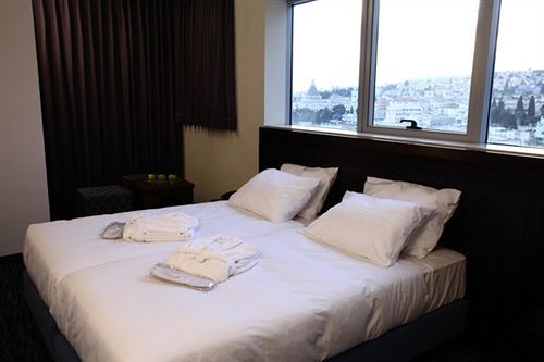 Golden Crown Old City Hotel Nazareth Exterior photo